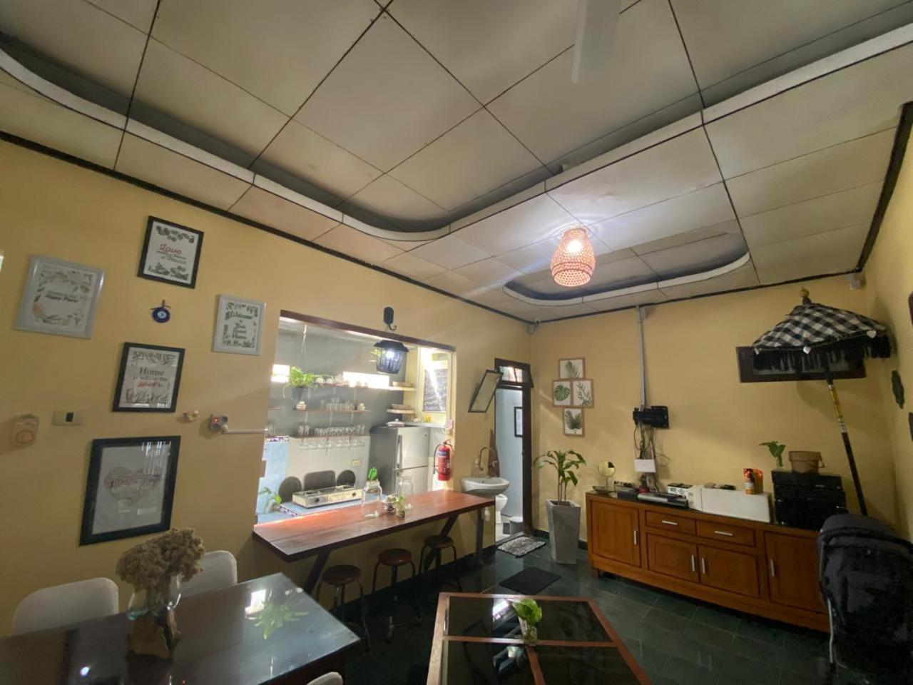Coliving Bali Sweet Home Kost Lengkap Di Tabanan Kota ภายนอก รูปภาพ